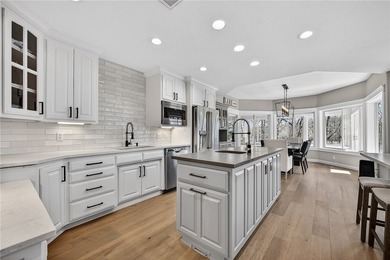 A Rare Offering on Beaver Lake. Set on nearly an acre with an - photo 7