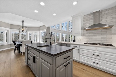 A Rare Offering on Beaver Lake. Set on nearly an acre with an - photo 8