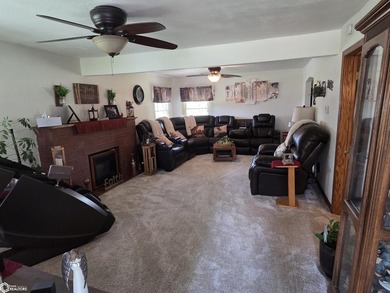 This well-maintained home is move-in ready and features numerous - photo 8