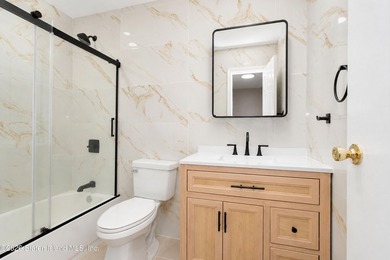 Welcome to 21 Bunnell Court! Charming and full of character - photo 13