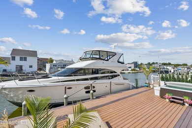 Experience luxury in this newly renovated, 5-bedroom, 3.5-bath - photo 17