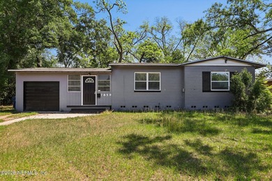 Charming and fully remodeled 2-bedroom, 1.5-bath home offering - photo 1
