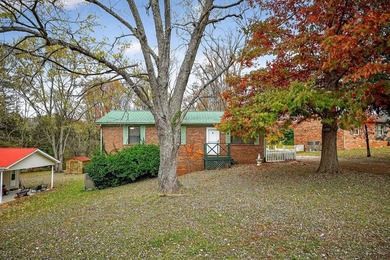 City Lake Home For Sale in Cookeville Tennessee