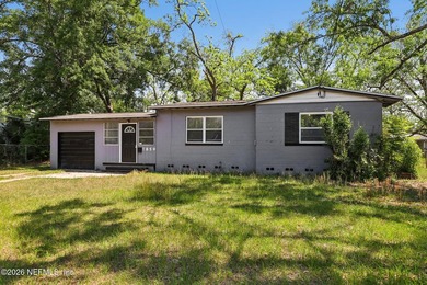 Charming and fully remodeled 2-bedroom, 1.5-bath home offering - photo 3