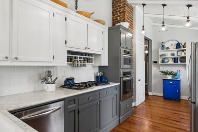 Discover one of Historic Summerville's most treasured residences - photo 36