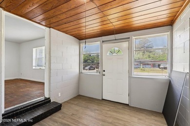 Charming and fully remodeled 2-bedroom, 1.5-bath home offering - photo 6