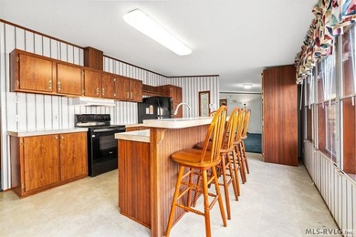 If you enjoy country relaxation, having ample storage, or - photo 5