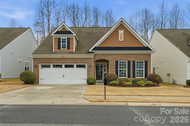 (private lake, pond, coastal) Home Sale Pending in Fort Mill South Carolina
