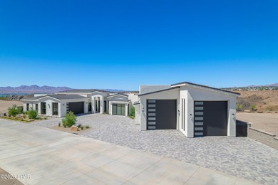 This newly constructed, single-story residence in the exclusive - photo 3