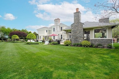 Set behind layers of mature landscaping and sculpted hedges - photo 17