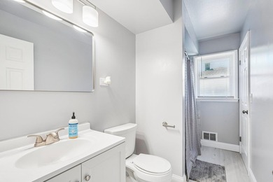 Updated 2-bedroom home in Racine with a massive primary bedroom - photo 18