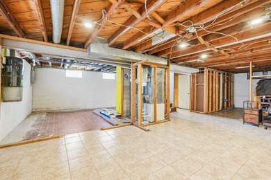 Updated 2-bedroom home in Racine with a massive primary bedroom - photo 22