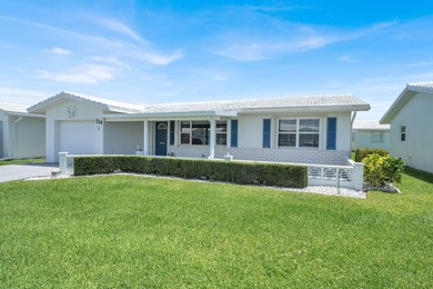 Immaculate and beautifully updated single-family home in - photo 3