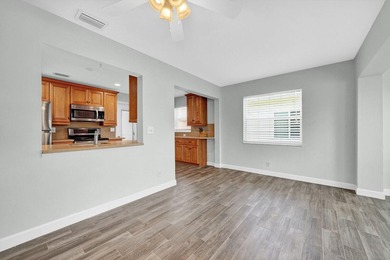 Immaculate and beautifully updated single-family home in - photo 4