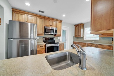Immaculate and beautifully updated single-family home in - photo 5