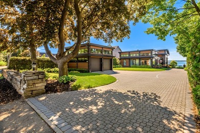 Bungalow contemporain sur les rives du lac Saint-Louis, l'un des - photo 8