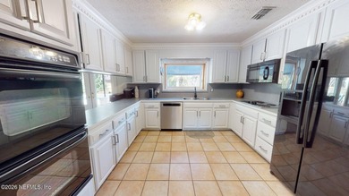 Back on the market UNDER appraised value of $583,000 (FHA) - photo 3