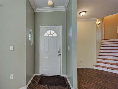 One or more photo(s) has been virtually staged. Light and bright - photo 5