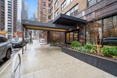 East River Home For Sale in New York (Manhattan) New York