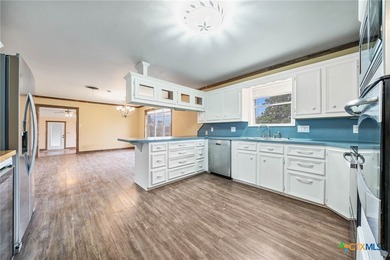 ONE-OF-A-KIND PROPERTY offering a guest barndominium with rental - photo 11