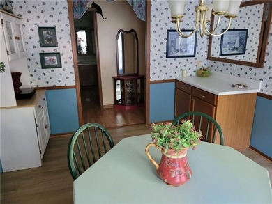 This beautiful quant weekend getaway or primary resident is a 3 - photo 20
