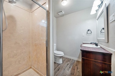 ONE-OF-A-KIND PROPERTY offering a guest barndominium with rental - photo 20