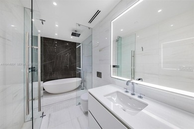 Live the ultimate Miami lifestyle where architecture, luxury