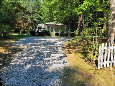 This beautiful quant weekend getaway or primary resident is a 3 - photo 33