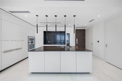 Live the ultimate Miami lifestyle where architecture, luxury