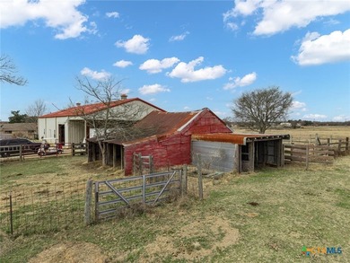 ONE-OF-A-KIND PROPERTY offering a guest barndominium with rental - photo 40
