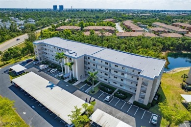 Lake Condo For Sale in Fort Myers, Florida