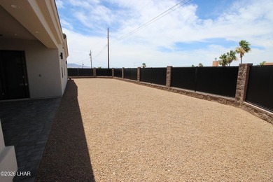 Dare to compare! Convenient central location within minutes of - photo 3