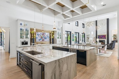 Welcome Home to this rare jewel in the heart of Westlake! Set on - photo 14