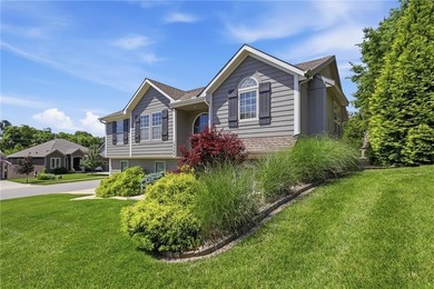 THE BACKYARD OF YOUR DREAMS IS CALLING! $50k custom stamped - photo 30