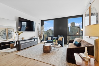 Stunning city and river views! Experience sophisticated urban