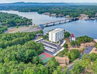 Lake Condo For Sale in Hot Springs, Arkansas
