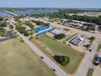 Lake Ray Hubbard Lot For Sale in Rowlett Texas