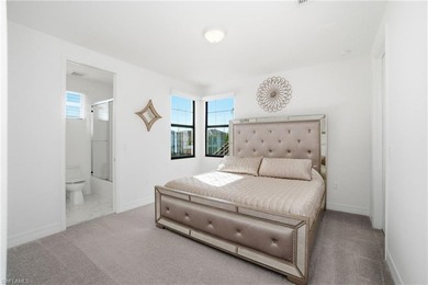 $25,000 SELLER CREDIT AT CLOSING! 6 BEDROOMS + DEN, 5 BATHROOMS - photo 16