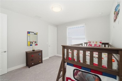 $25,000 SELLER CREDIT AT CLOSING! 6 BEDROOMS + DEN, 5 BATHROOMS - photo 18