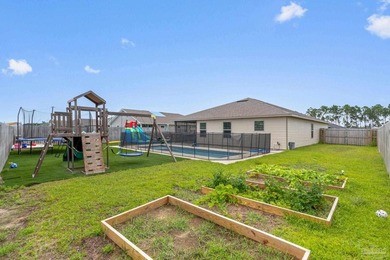 Welcome to this beautifully maintained newer construction home - photo 18
