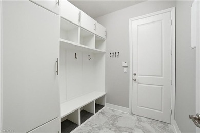 $25,000 SELLER CREDIT AT CLOSING! 6 BEDROOMS + DEN, 5 BATHROOMS - photo 21