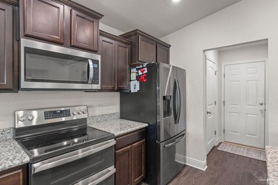 Welcome to this beautifully maintained newer construction home - photo 34