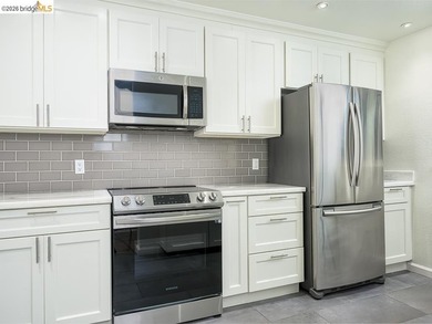 Discover an exceptional 2-bedroom, 2-bathroom residence where - photo 7