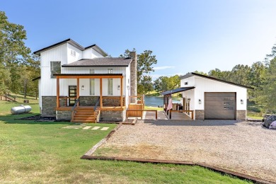 Lake Home For Sale in Horseshoe Bend, Arkansas