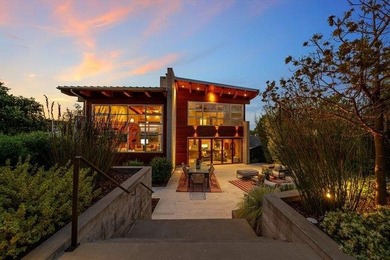 Striking contemporary architecture and San Francisco Bay views - photo 1