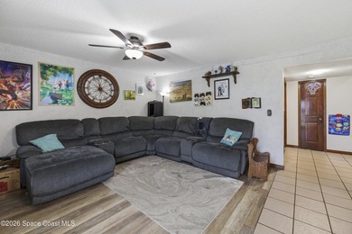 Discover the perfect blend of space, privacy, and opportunity - photo 15