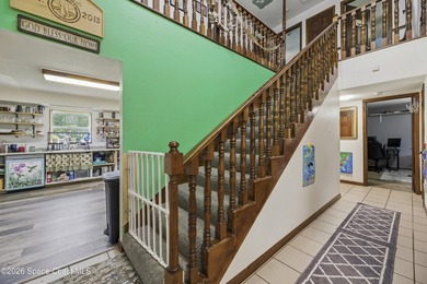 Discover the perfect blend of space, privacy, and opportunity - photo 17