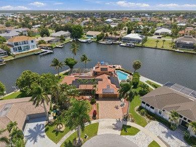 Spacious water indirect residence on a premier tip lot offering - photo 34
