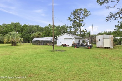 Discover the perfect blend of space, privacy, and opportunity - photo 47