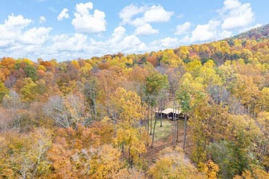 Delightful cabin style cottage on 6.60 surveyed beautiful - photo 2